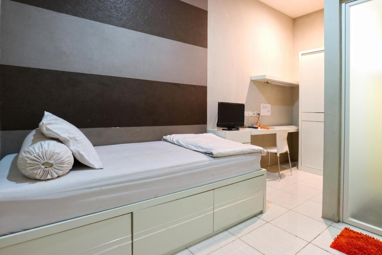 Oranje Gasthuis Hotel Surabaya Ngoại thất bức ảnh