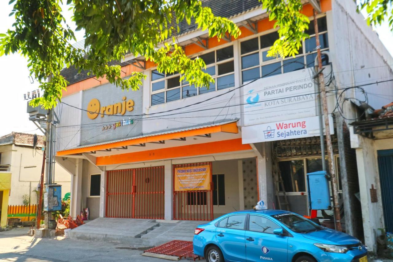 Oranje Gasthuis Hotel Surabaya Ngoại thất bức ảnh