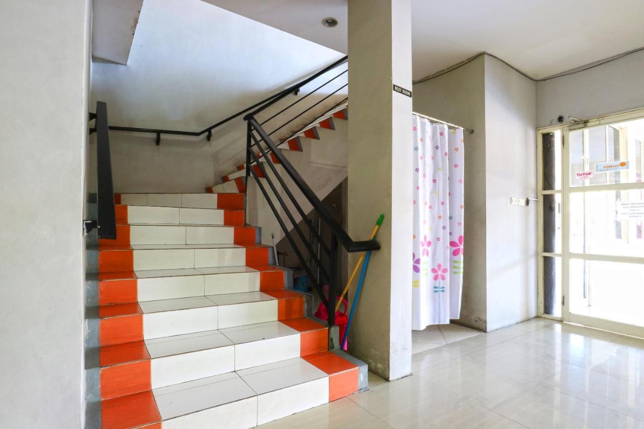 Oranje Gasthuis Hotel Surabaya Ngoại thất bức ảnh